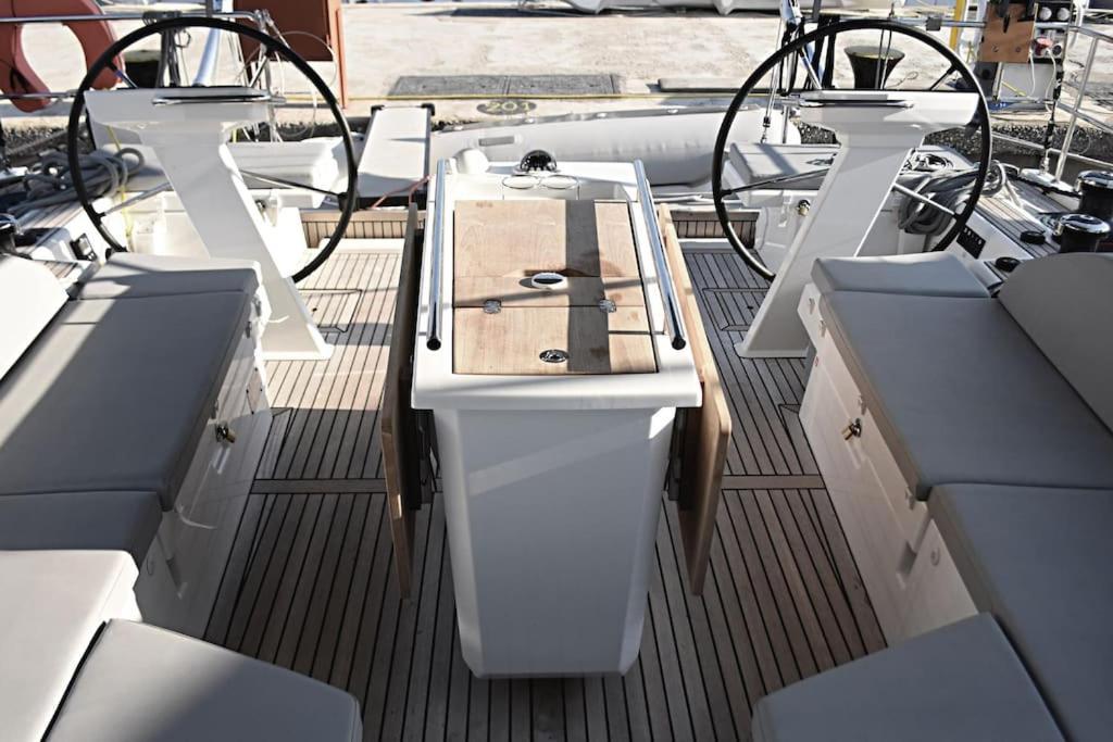 Hotel Yacht Psari Saloniki Zewnętrze zdjęcie