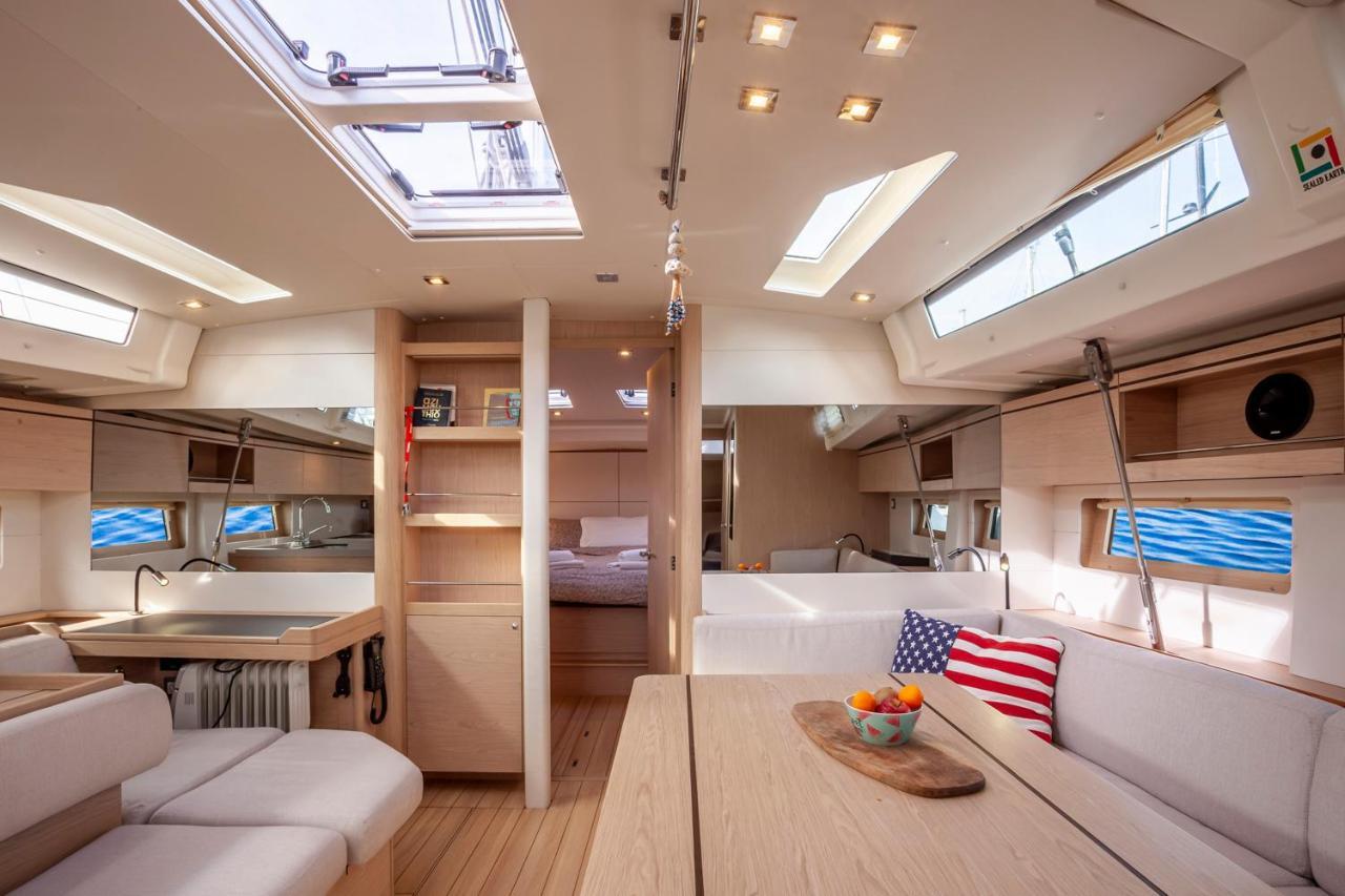 Hotel Yacht Psari Saloniki Zewnętrze zdjęcie